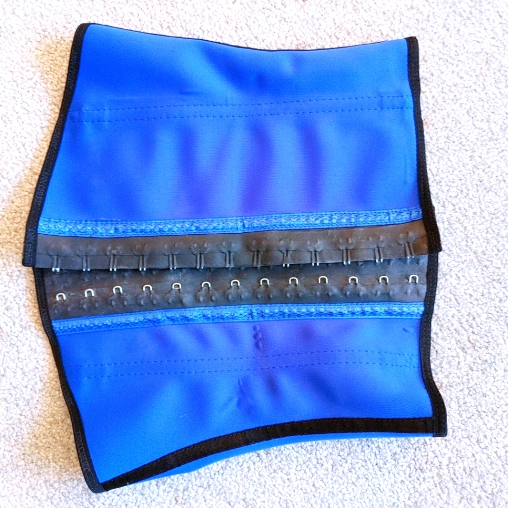 Ann Cherry Waist Trainer Size 34 Blue